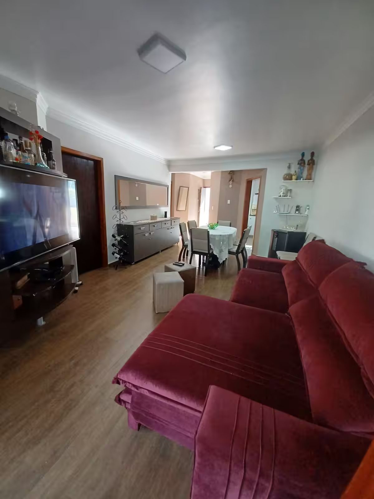 Apartamento com Piscina — Centro — Sala de estar